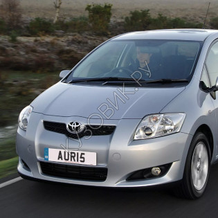Бампер передний в цвет кузова Toyota Auris 1 (2006-2010)